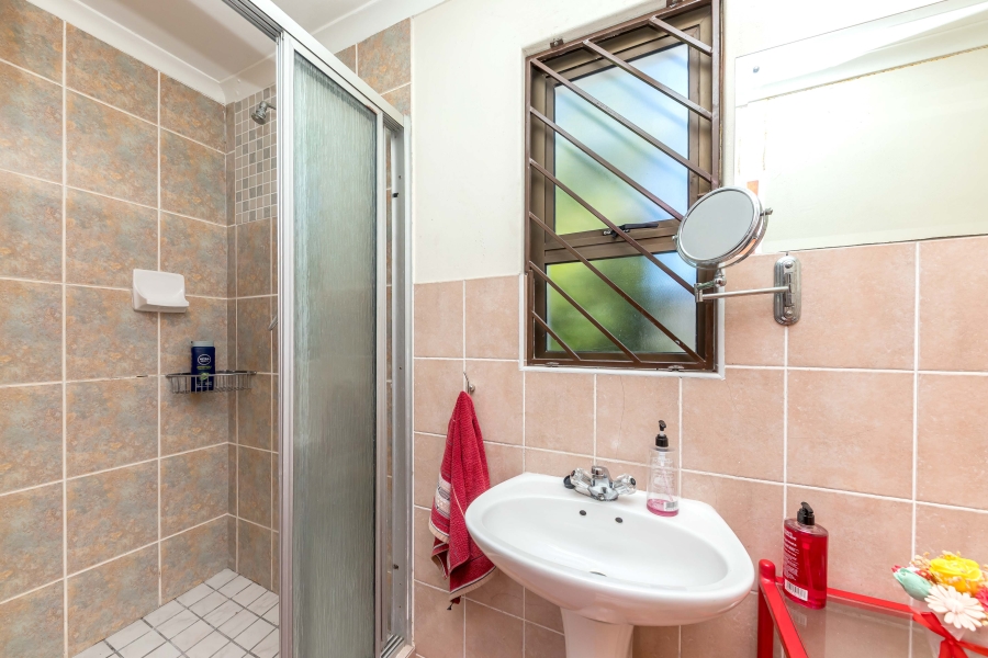 4 Bedroom Property for Sale in Athlone Western Cape